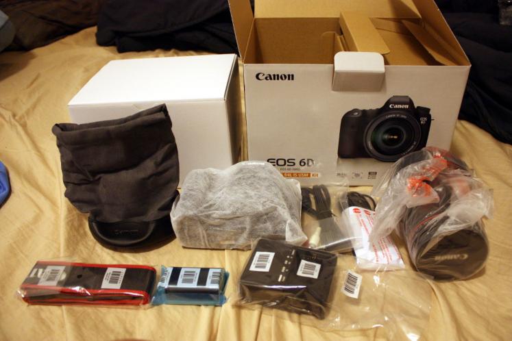 Canon EOS 6D 20.2 MP Digital SLR Camera